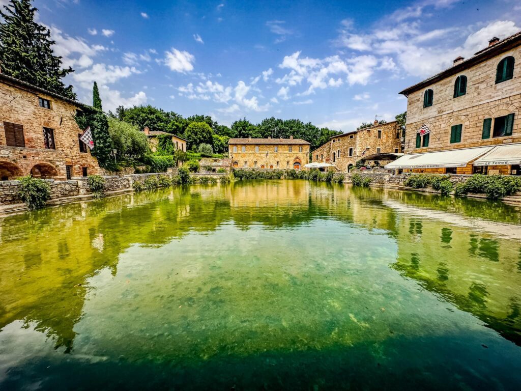 Bagno Vignoni tuscany itinerary italy