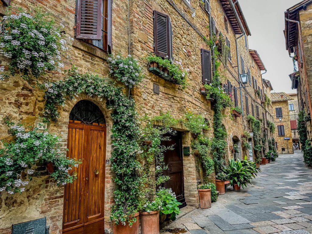 Pienza street Tuscany itinerary