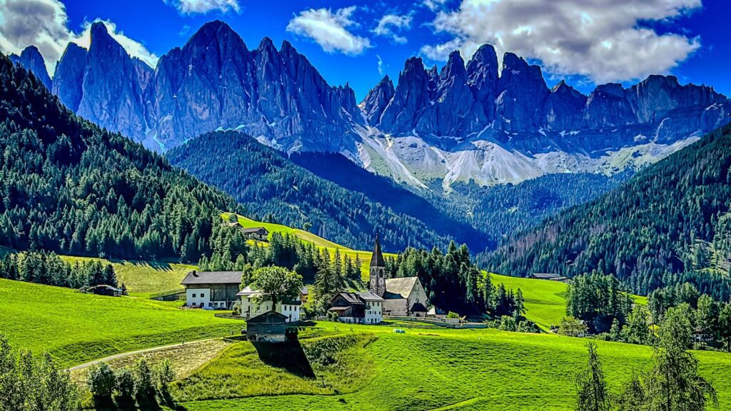 st. magdalena church santa magdalena viewpoint dolomites